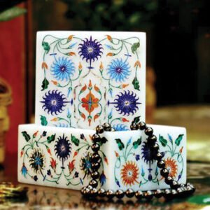 White Mable Multi-stone Rectangle Box